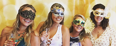 Four ladies wearing masks and drinking Breathless bubbles