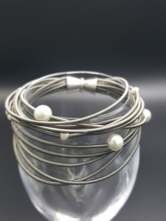 Slate Piano Wire Bracelet with Pearls