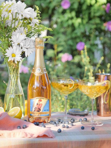 Lavender Limoncello Fizz