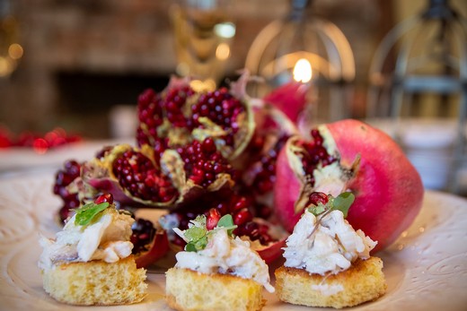 Holiday Dungeness Crab Bites on Brioche Crisps