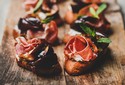 Crostini with Grilled Fig and Proscuitto